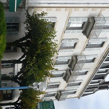 Hotel De La Poste Et Europe La Bourboule