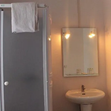 De La Poste Et Europe فندق لا بوربول