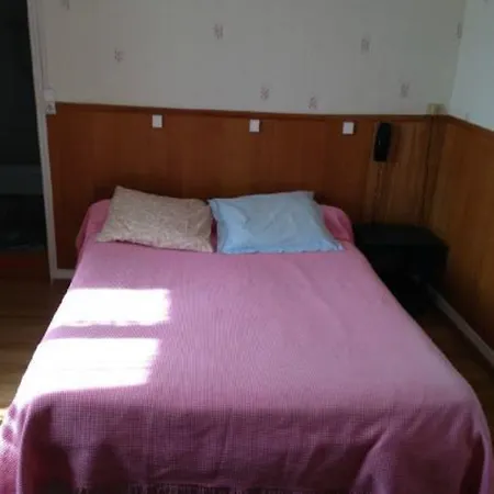 De La Poste Et Europe فندق لا بوربول